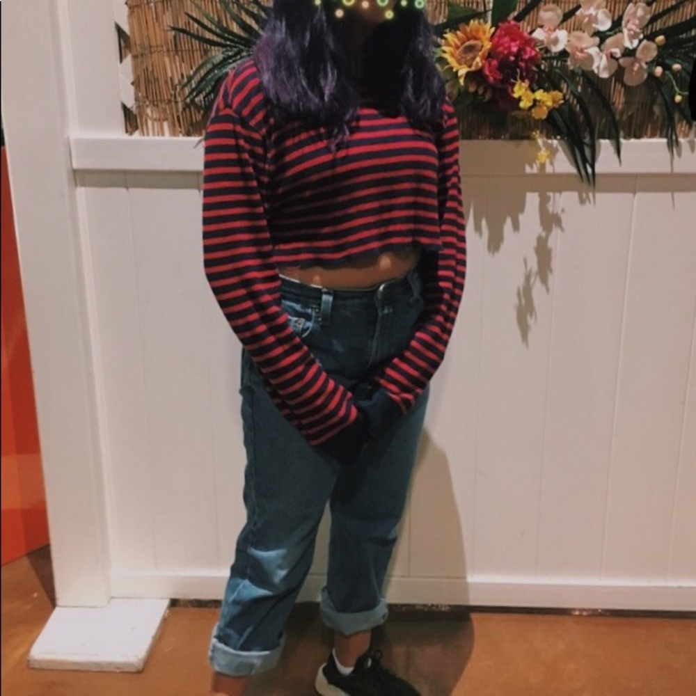 Red and blue raw hem cropped sweater